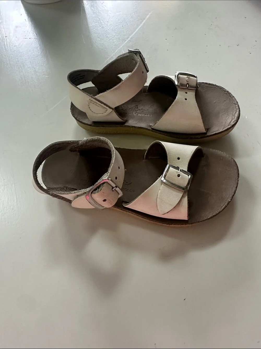 Children's Double-Buckle Sandals in Light Pink and Cream